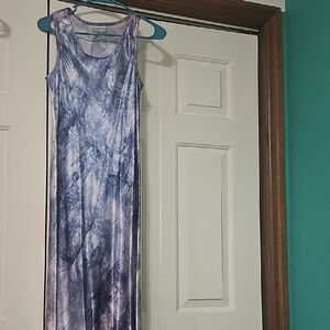 Tie-Dye Maxi Dress